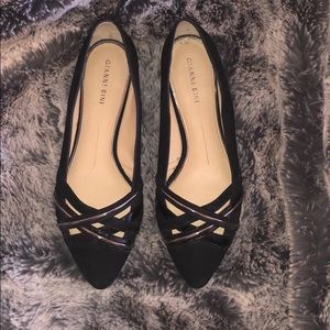 NWOT Gianni Bini Flats